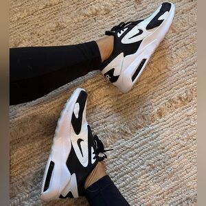 Nike Air Max Bolt Black White chunky Sneaker - EUC
